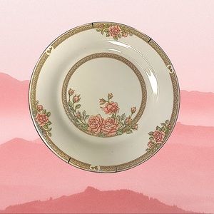 Vintage CROWN MING Christina plate with hanger